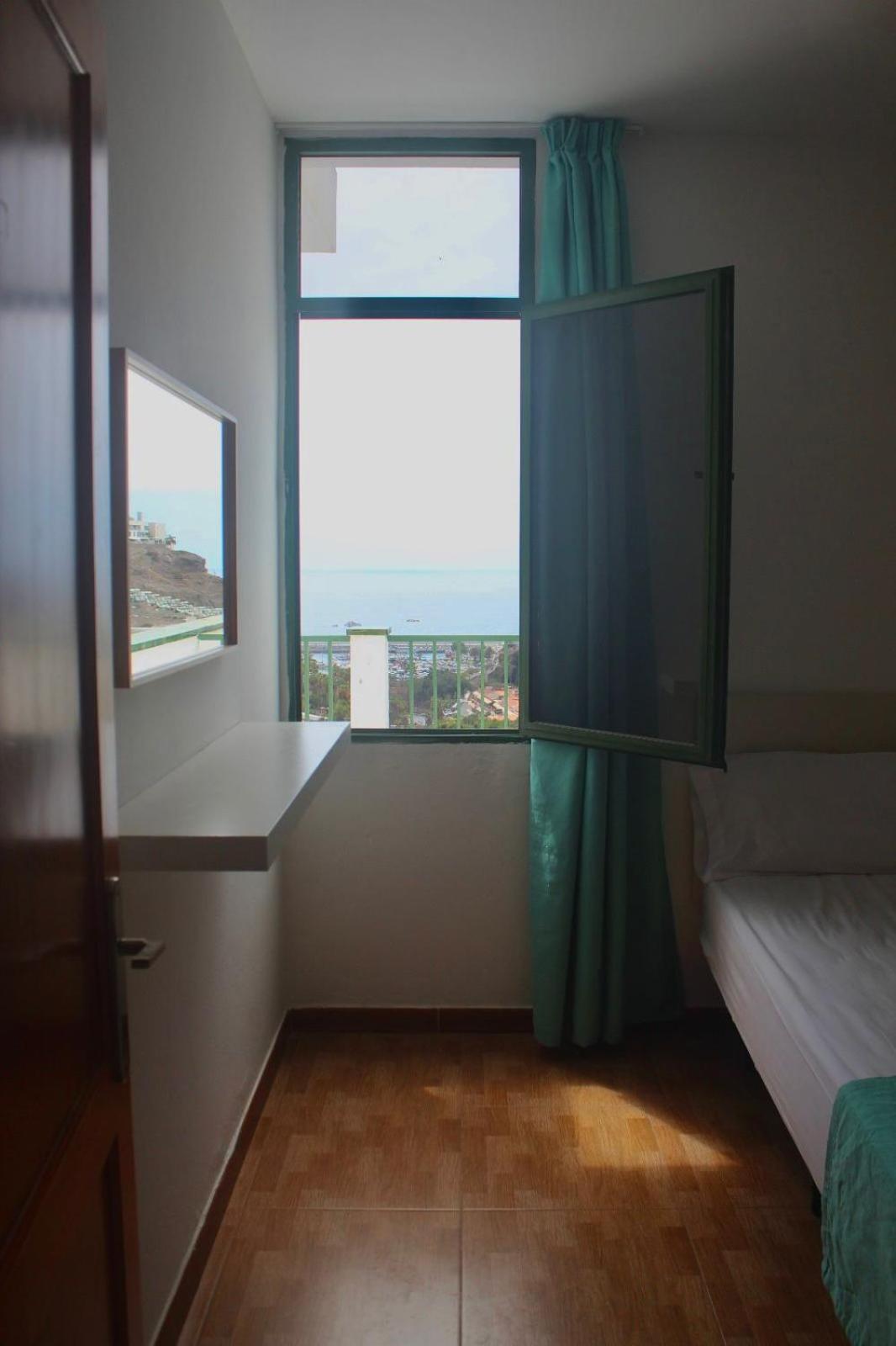 Apartamentos Halley Puerto Rico  Luaran gambar